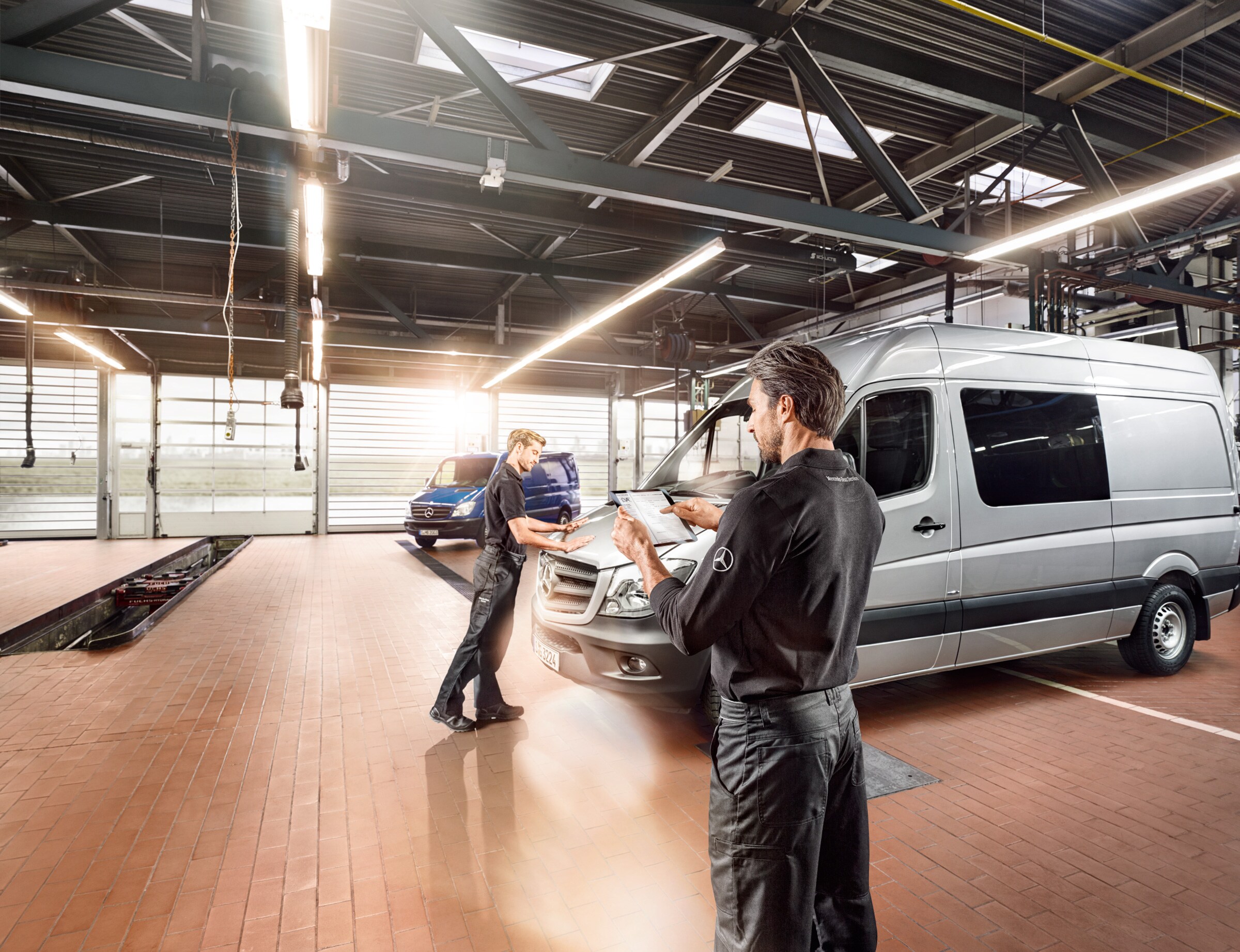 Cyfrowy raport serwisowy | Samochody dostawcze Mercedes-Benz Cyfrowy raport serwisowy